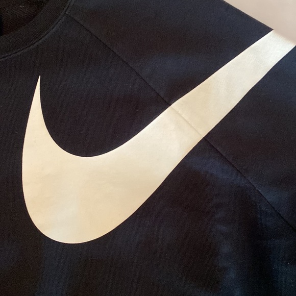 Nike crop sweater size medium - Picture 10 of 14